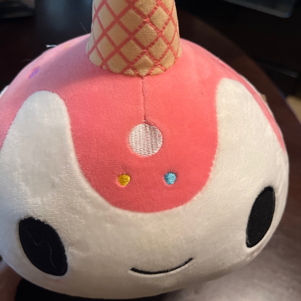 Tasty peach studios 15” vanilla berry nomwhal plush ice cream